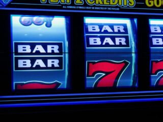Diamonds of Liberty Slot Evaluation